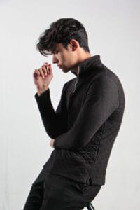 Quilted Black Zipper Mock Neck - M